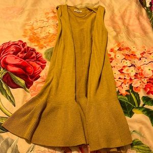 Ann Taylor Loft sleeveless sweater
